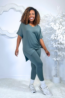  Olivia Legging Set | Ash Jade